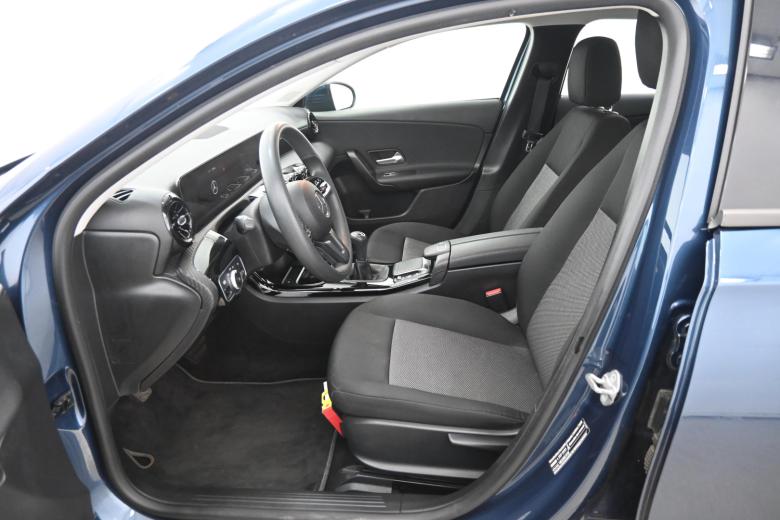 Mercedes A 160 d Widescreen Navi KeylessGo Klima PDC ... #5