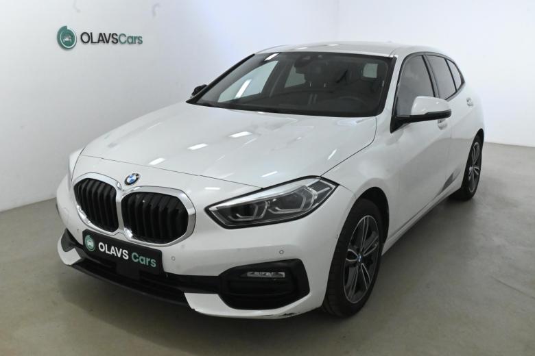 BMW 118 i Sport Aut. LC-Pro LED-Xenon CarPlay Navi 1/2 Sport-Leather Camera Klima PDC ... #1