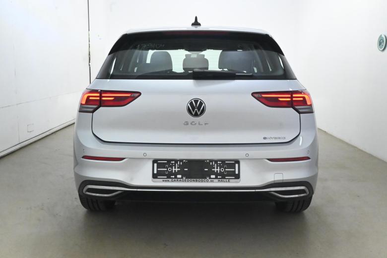 Volkswagen Golf 1.4 E-Hybrid Style Aut. Matrix Navi CarPlay Sport-Leather-Alcantara Klima PDC ... #6