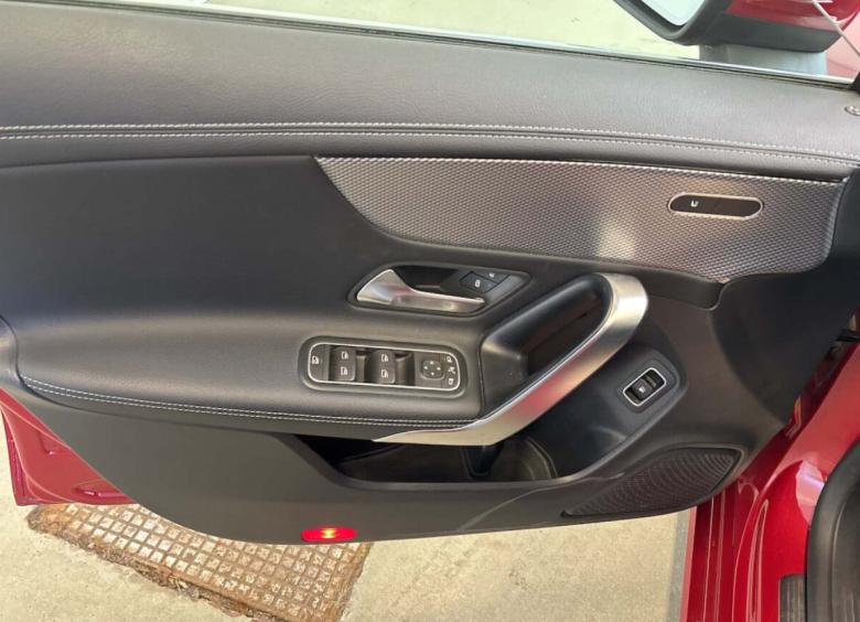 Mercedes CLA 250 e Aut. Progressive LED Widescreen Navi 1/2 Sport-Leather Klima PDC ... #5