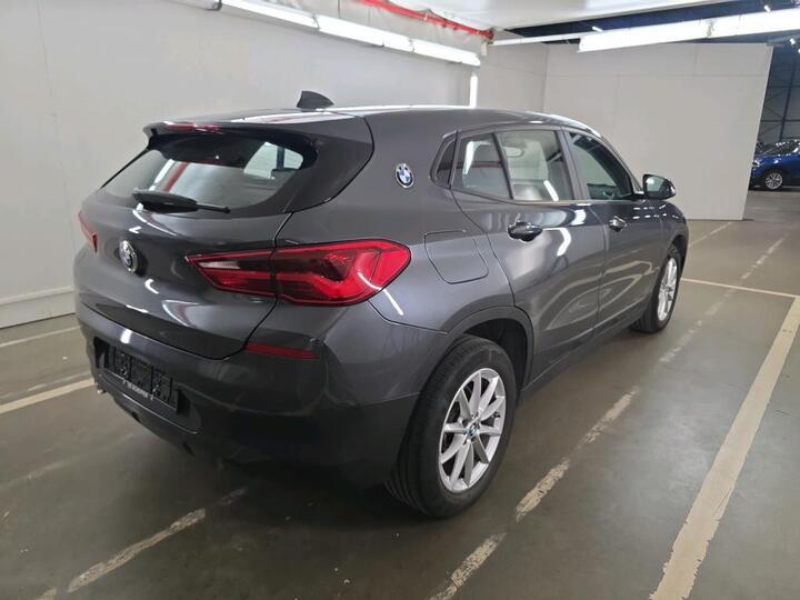 BMW X2 sDrive16dA Aut. Navi KeylessStart Klima PDC ... #3
