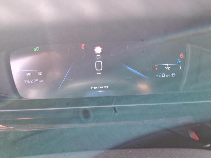 Peugeot 308 1.5 BlueHDI Aut. LED I-Cockpit CarPlay Navi Camera Klima PDC ... #6