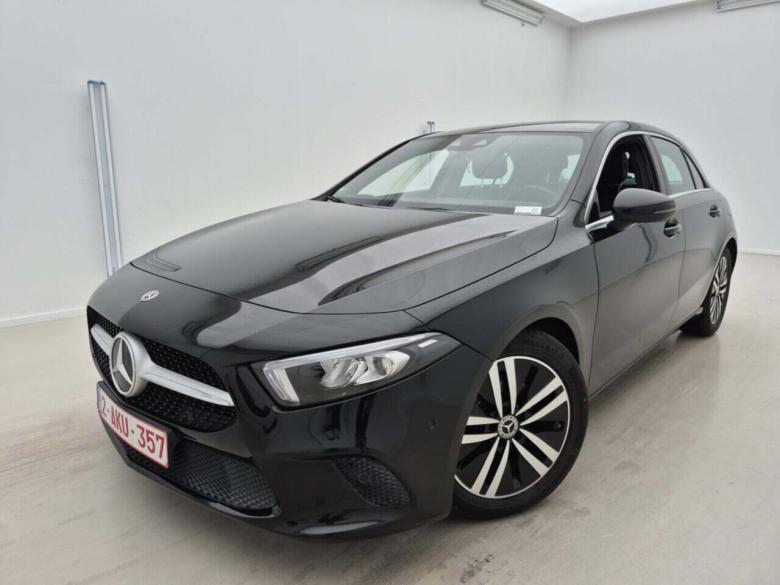 Mercedes A 180 d Aut. Progressive LED Widescreen Ambient CarPlay Navi Sport-Leather Camera Klima PDC ... #1